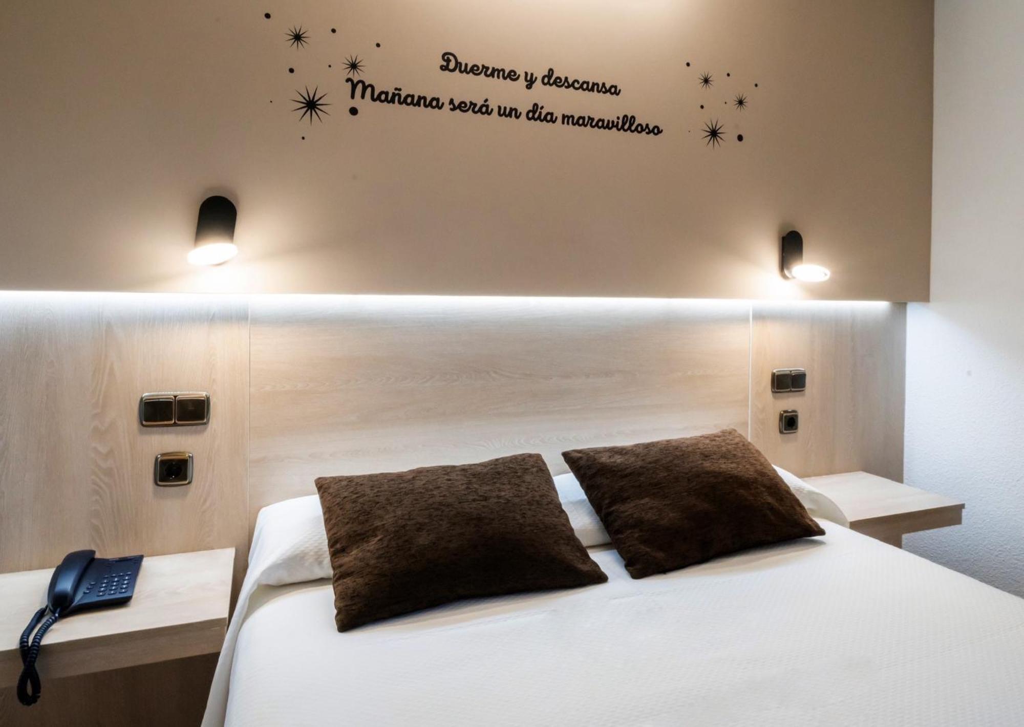 Hotel Mozárbez Salamanca Bagian luar foto