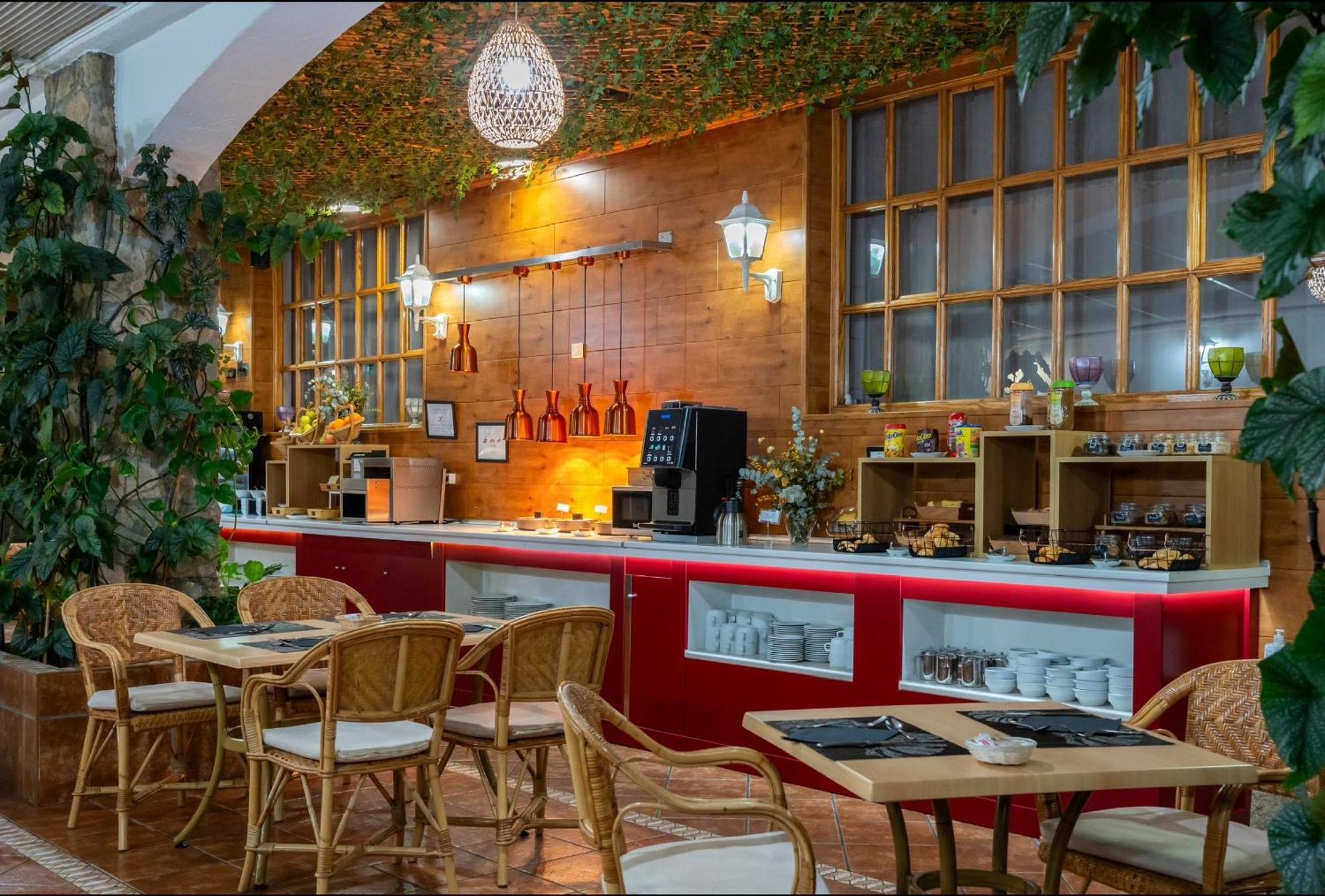 Hotel Mozárbez Salamanca Bagian luar foto