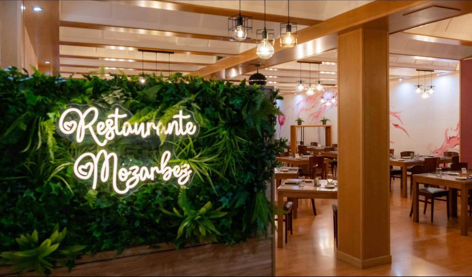 Hotel Mozárbez Salamanca Bagian luar foto