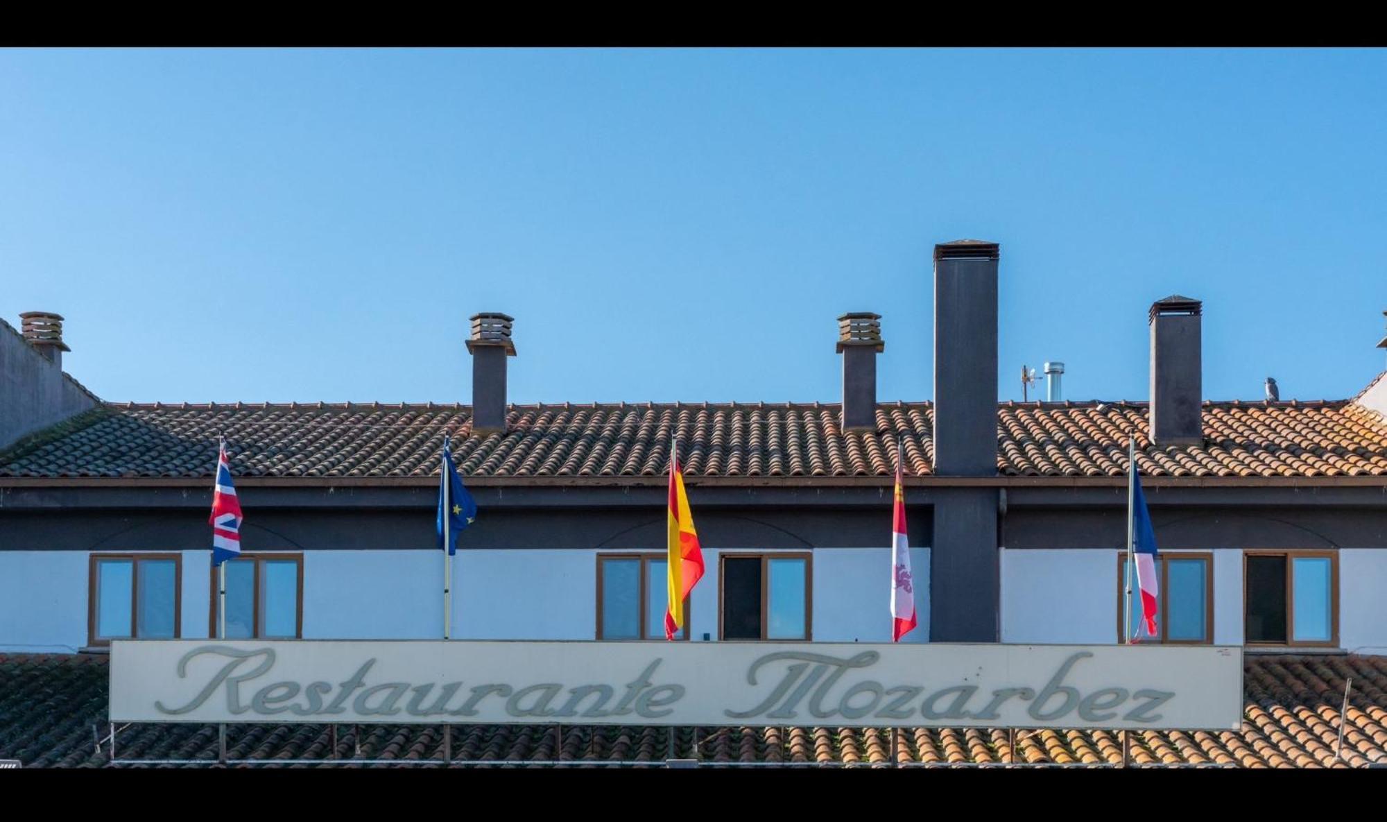 Hotel Mozárbez Salamanca Bagian luar foto